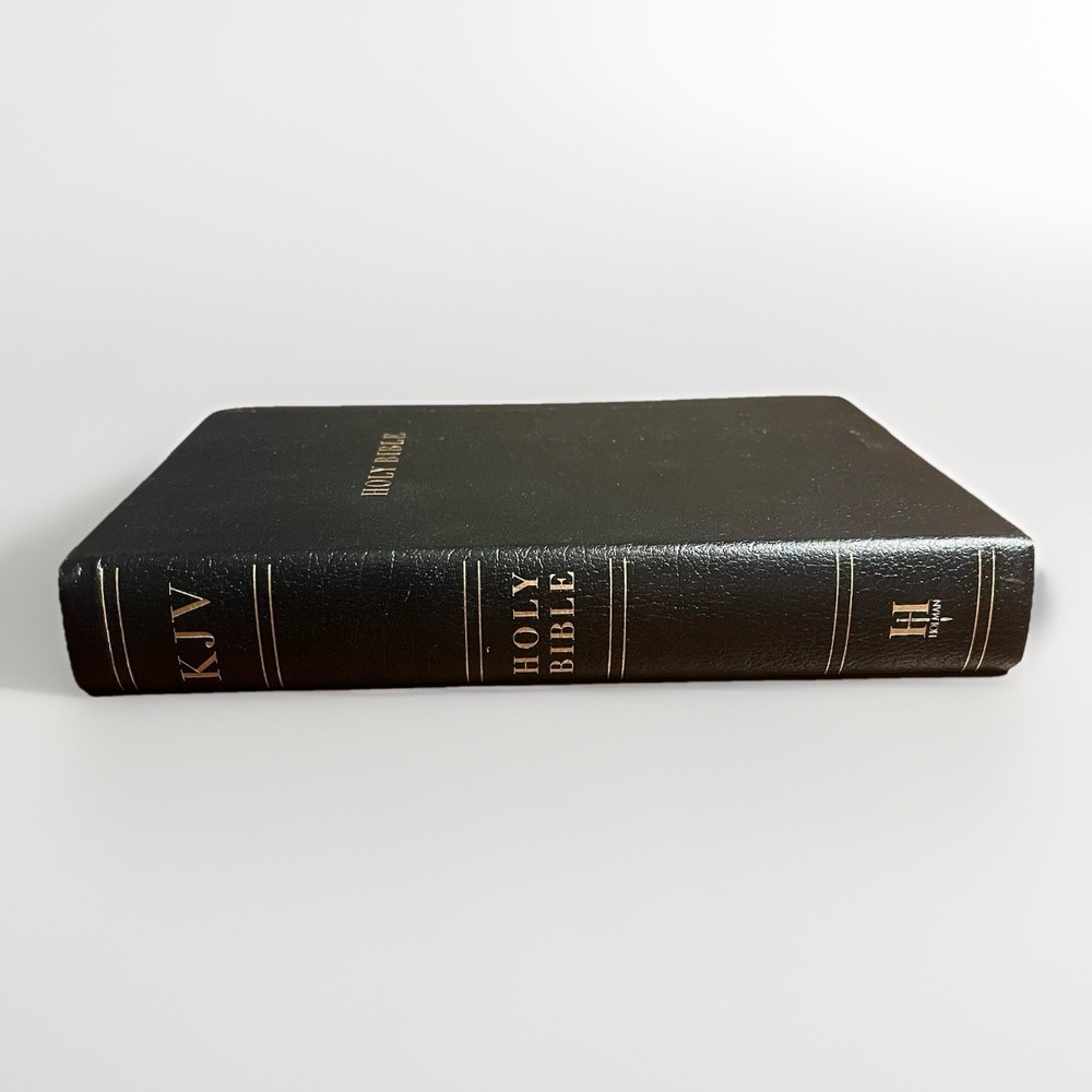 Holman KJV Large Print Personal Size Bible - Black Gold Edges - Like New‎ Cond.